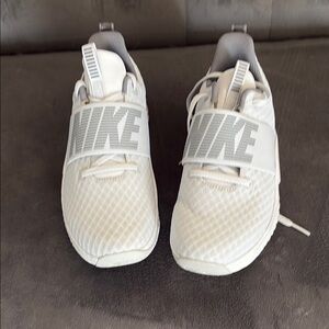 Nike womans White Sneakers
